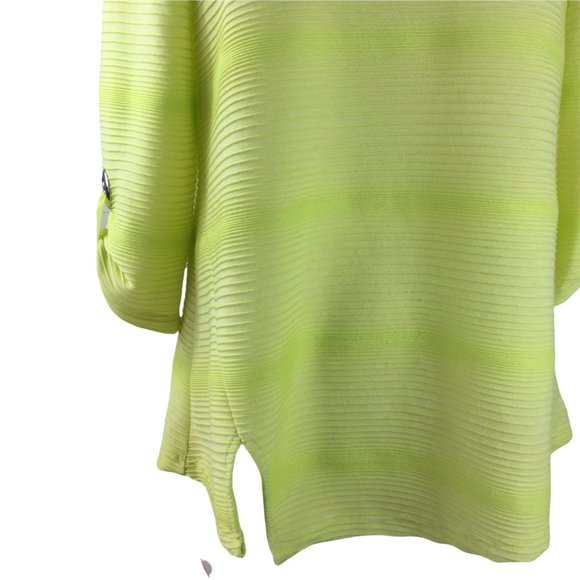 Ali Miles Green Top, 3/4 Sleeves, Scoop Neck, SP - Picture 4 of 5